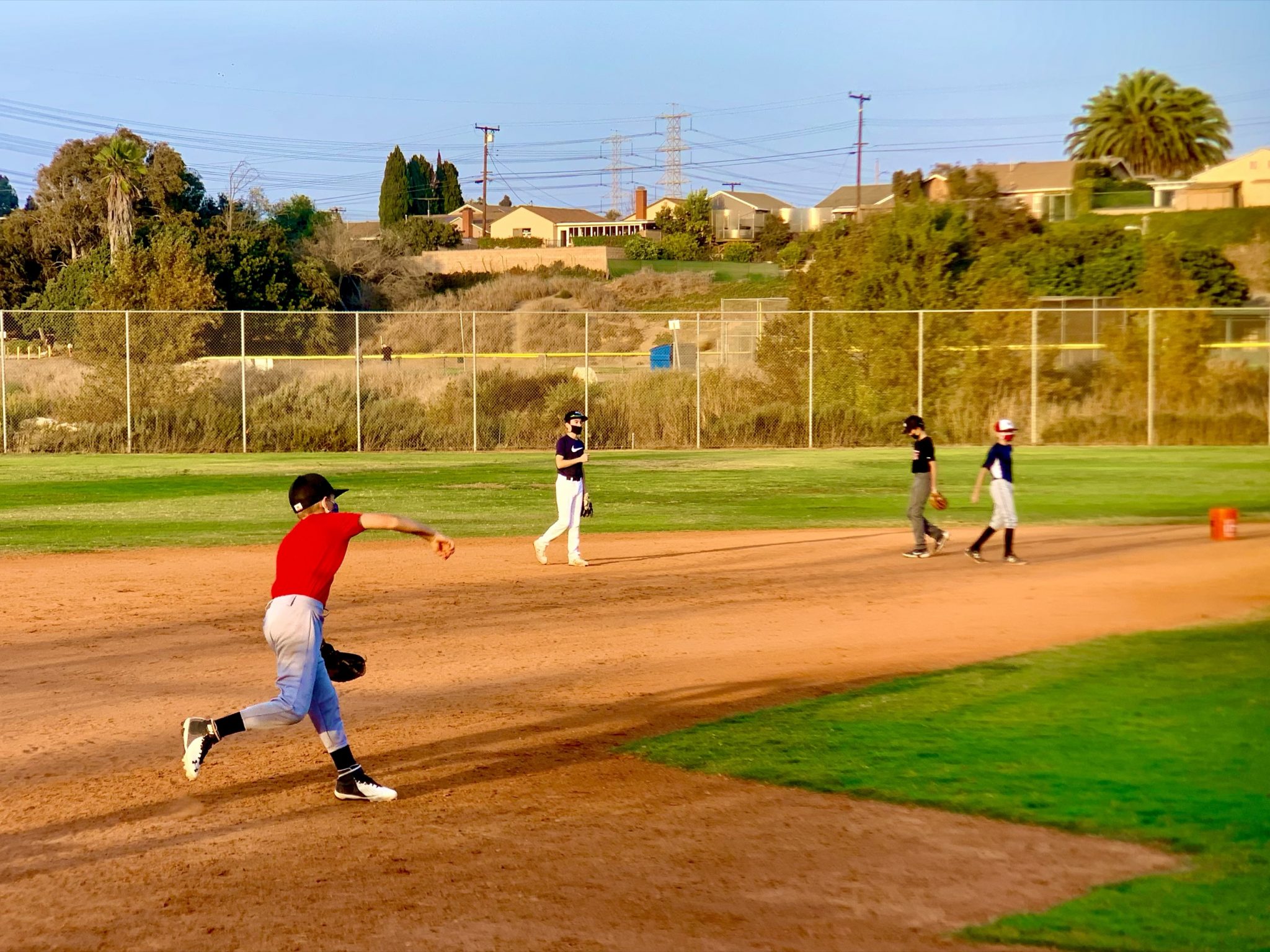 7th-grade-field-practice-310-baseball